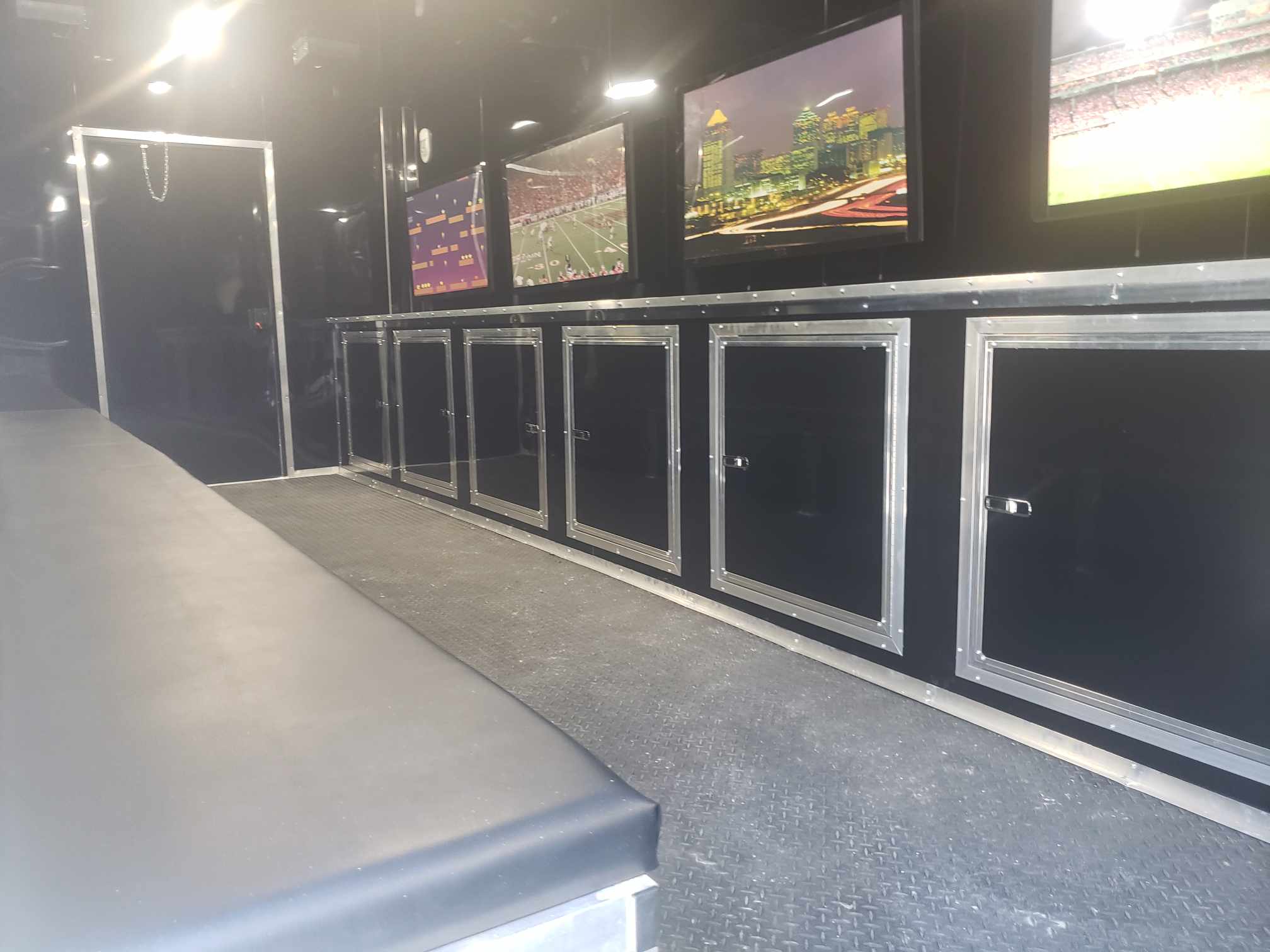Custom gaming trailer build